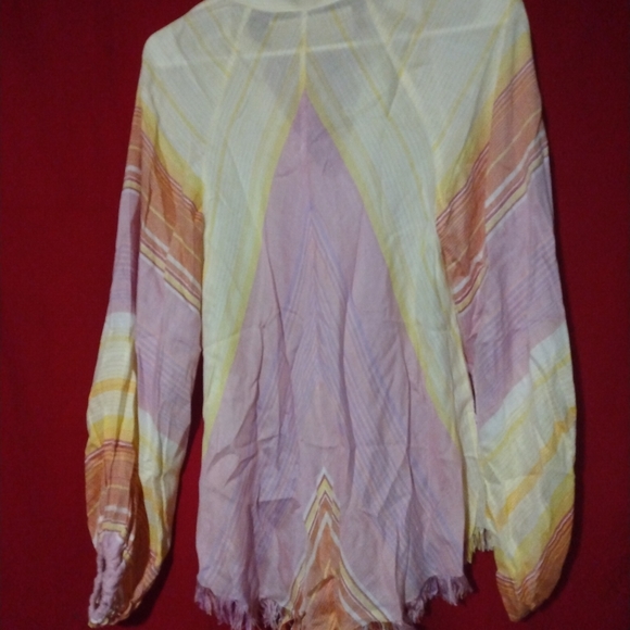 Jens Pirate Booty top size small - Picture 2 of 6